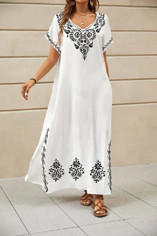 Curvy V-Neck Embroidered Kaftan