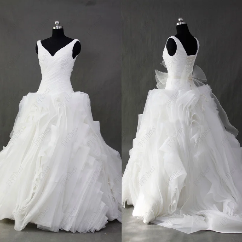 Ball gown swirled V Neck wedding dresses with sash