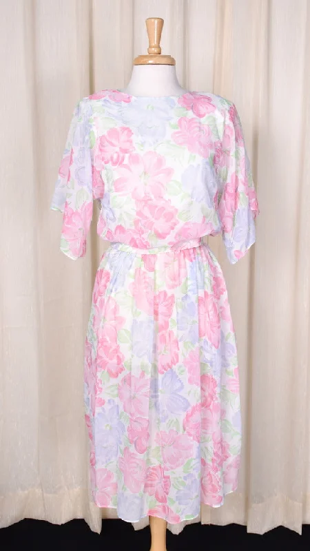 1980s Fluttery Vintage Floral Dress